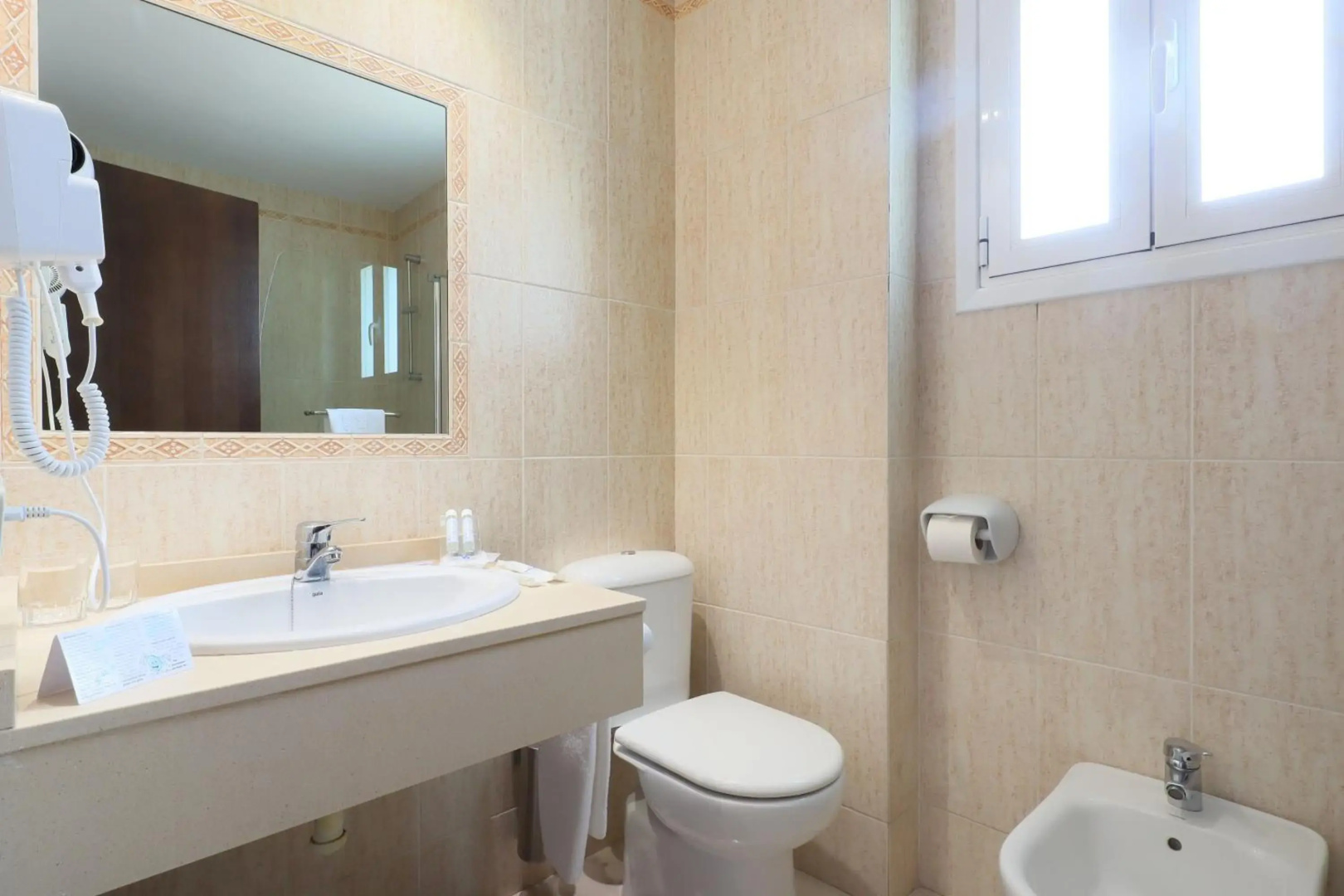 Photo - Oasis Cordoba Hotel