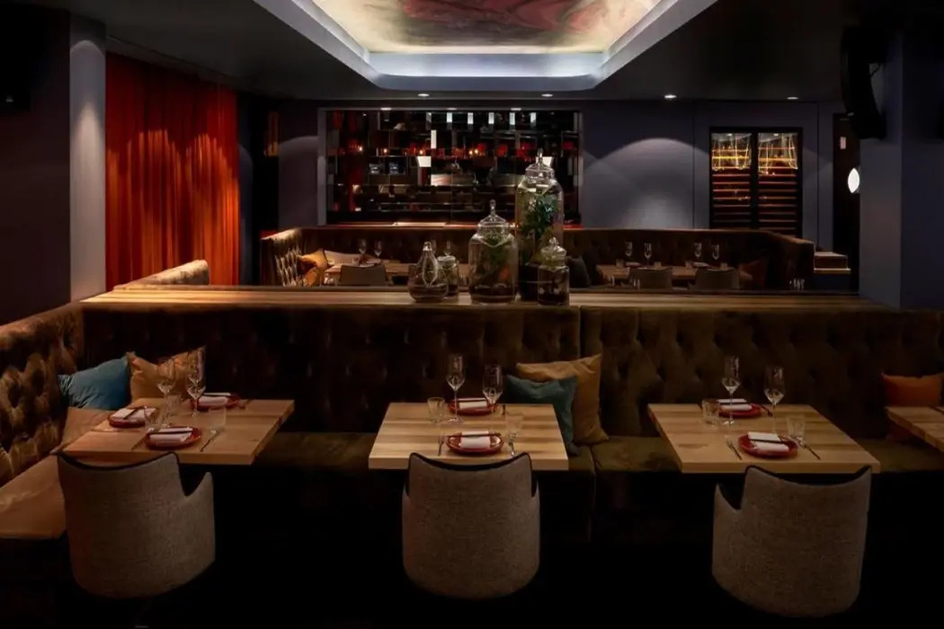 Foto - Roomers Frankfurt Central, Autograph Collection