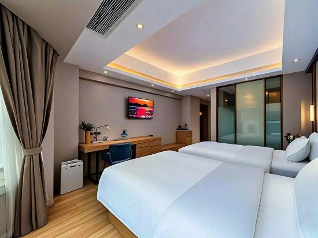Lavande Hotel (Shenzhen Airport, Fuyong Metro Station)