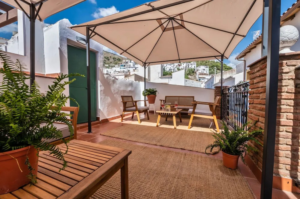 Photo - Encanto Guesthouse