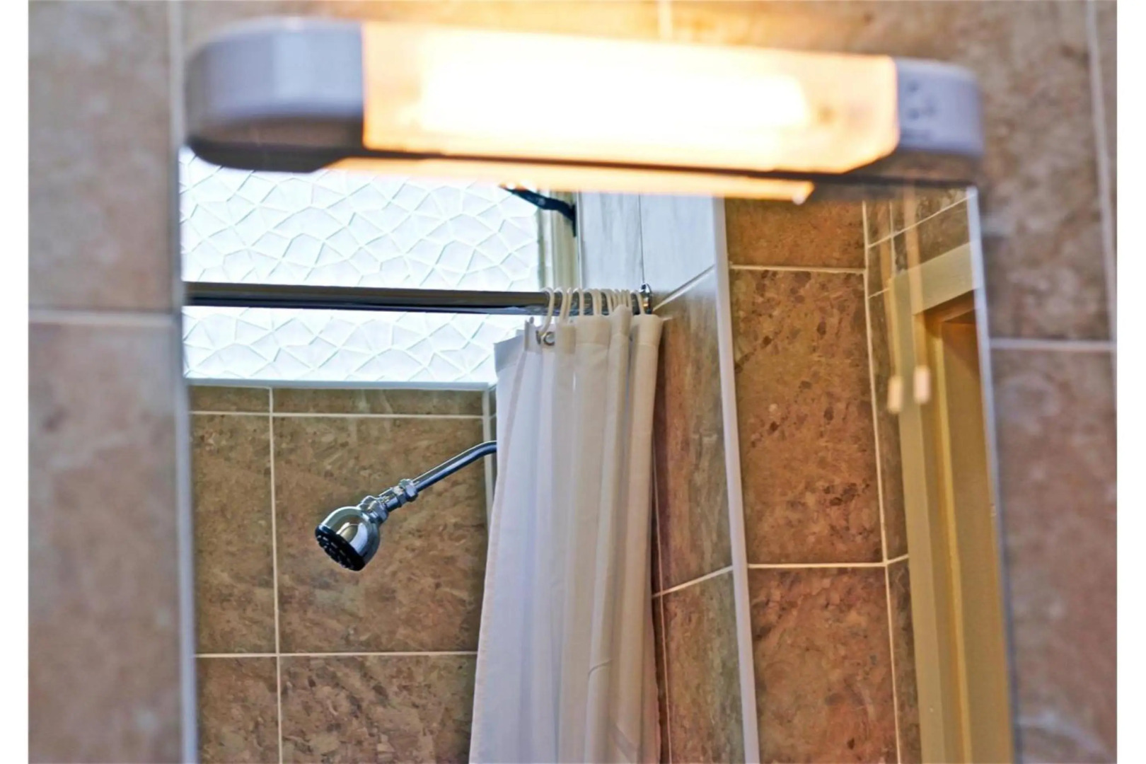 Photo - Central Hotel Golders Green