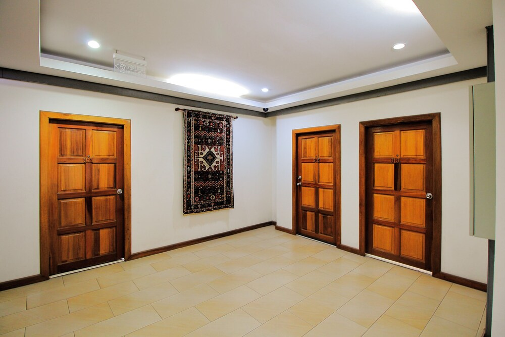 Photo - Royal Pimand Hotel