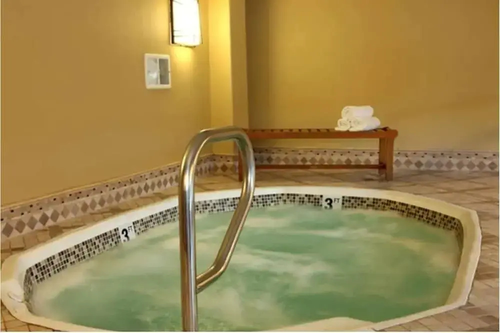 Photo - Stay Together Suites | Center Strip View