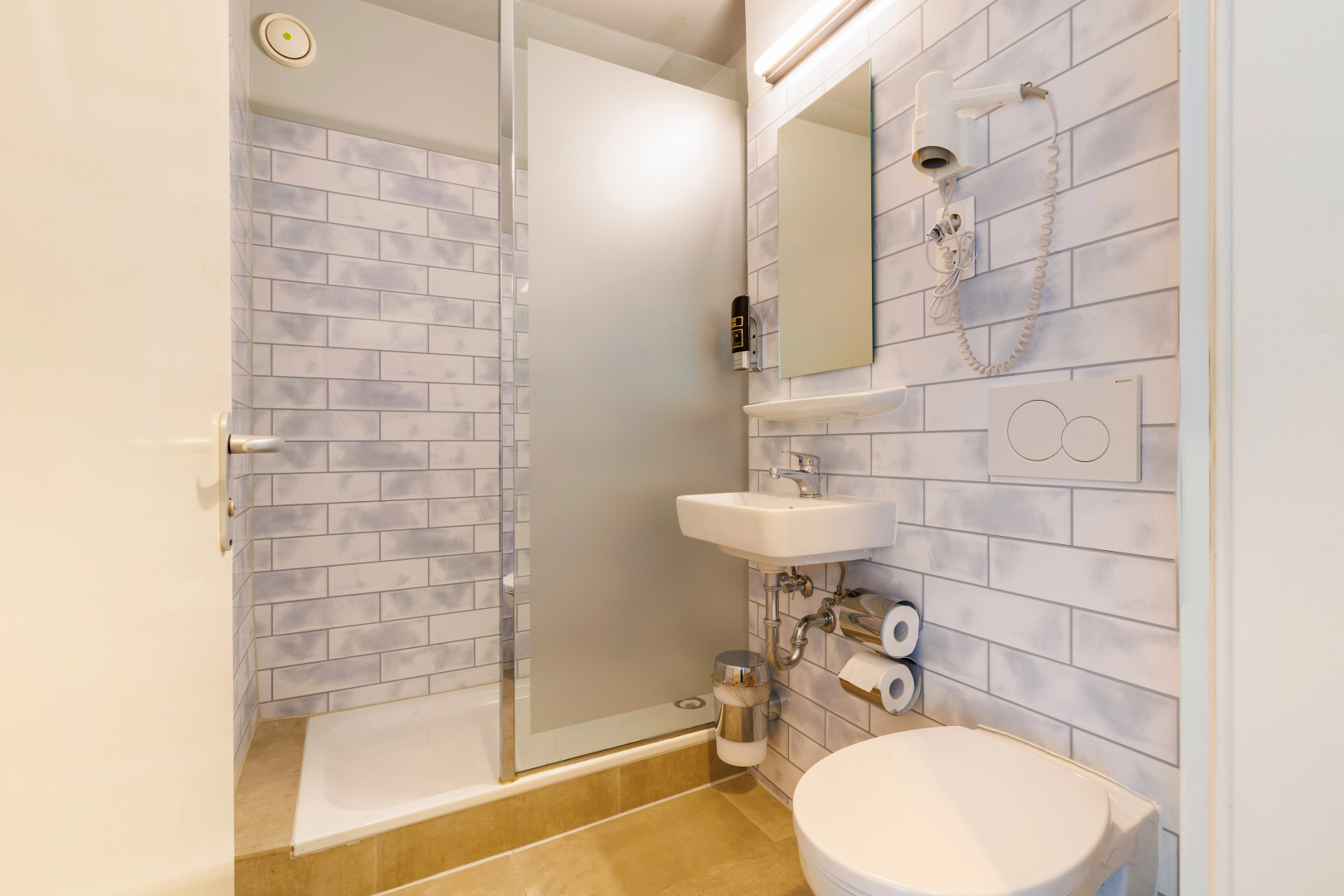 Foto - a&o München Hackerbrücke