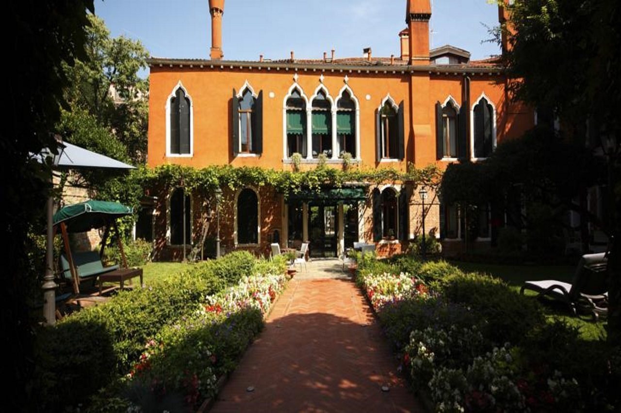 Foto - Pensione Accademia - Villa Maravege