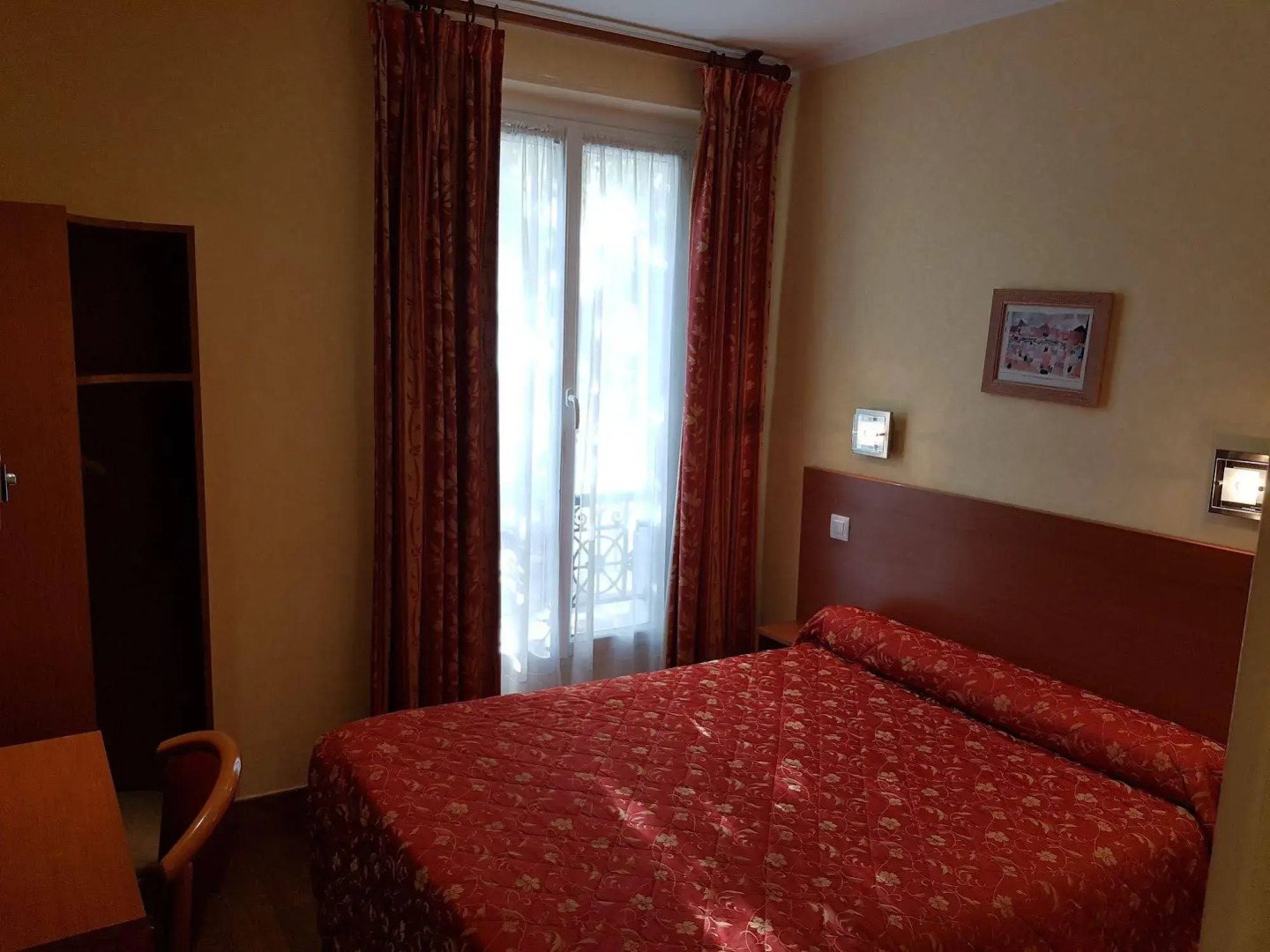 Photo - Hôtel de la Place des Alpes