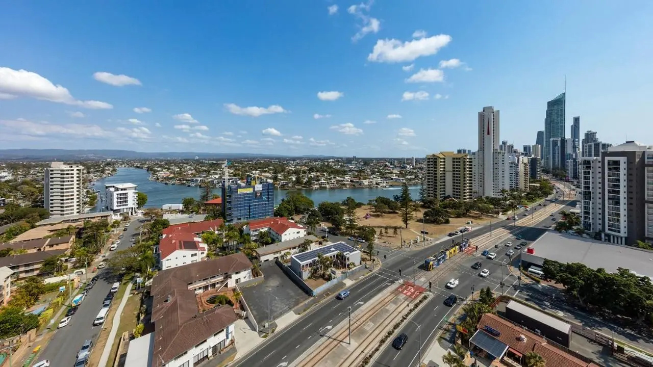 Photo - Oaks Gold Coast Hotel