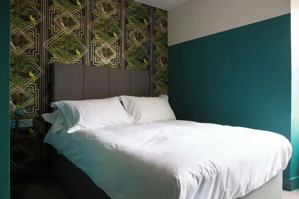 Photo - The Crown Rooms