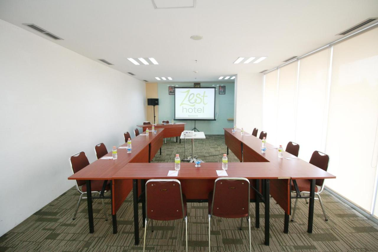 Foto - Zest Bogor by Swiss-Belhotel International