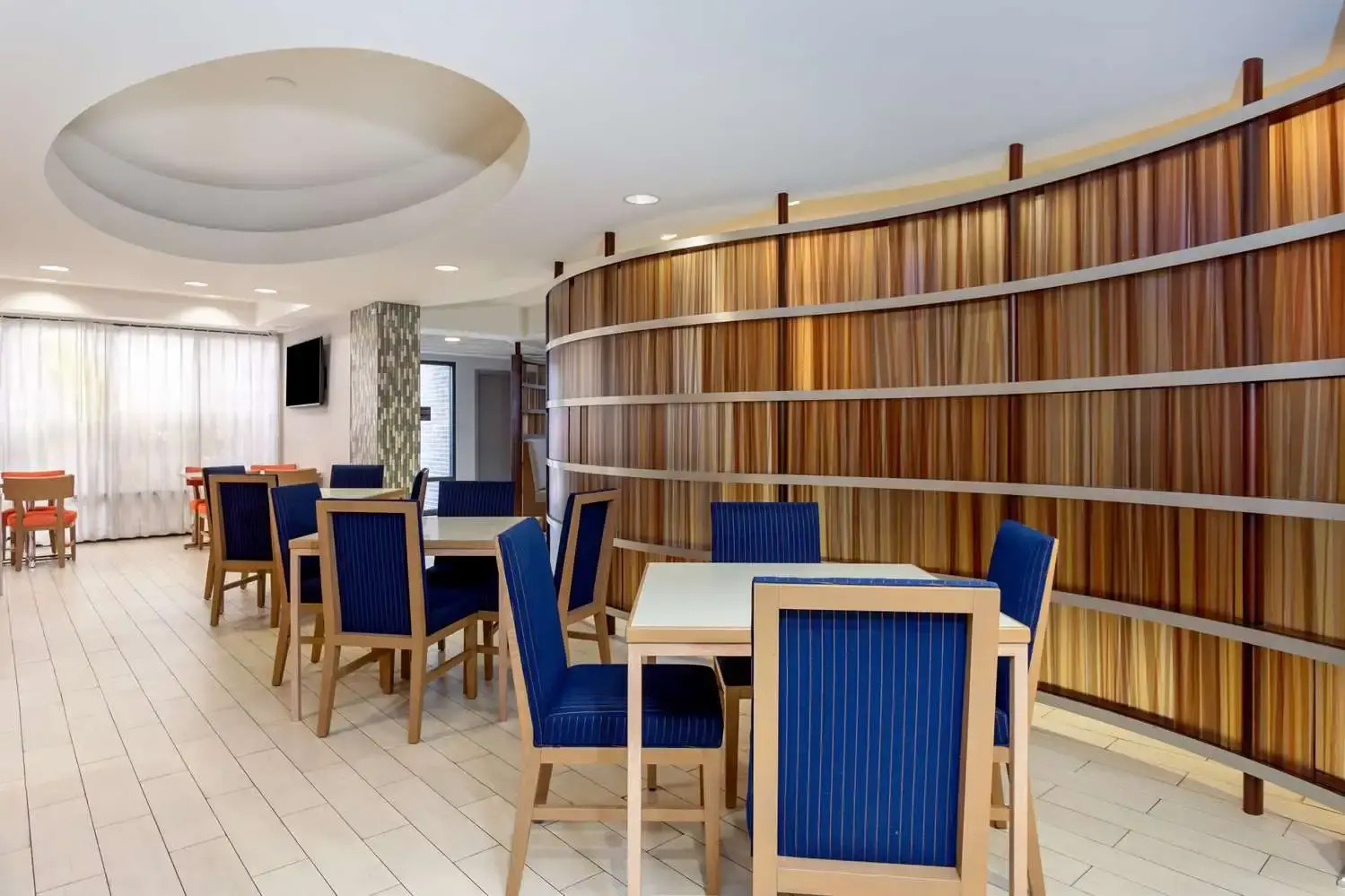 Photo - Hampton Inn Orlando-International Airport