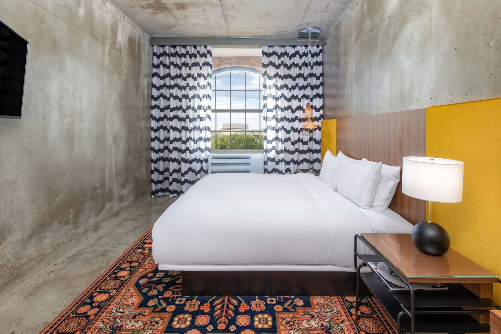Photo - NYLO Las Colinas Hotel, Tapestry Collection by Hilton