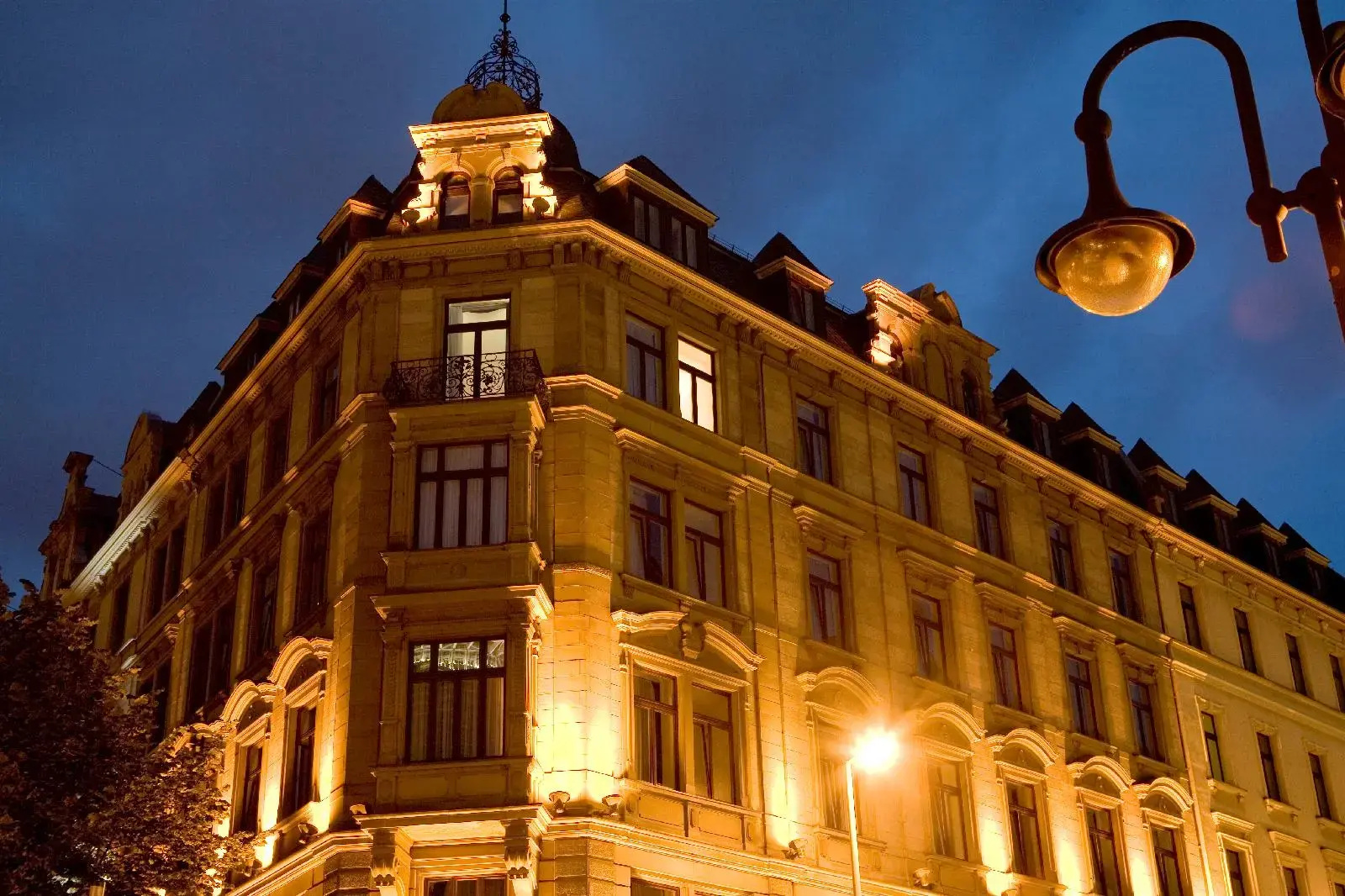 Photo - Victoria Hotel