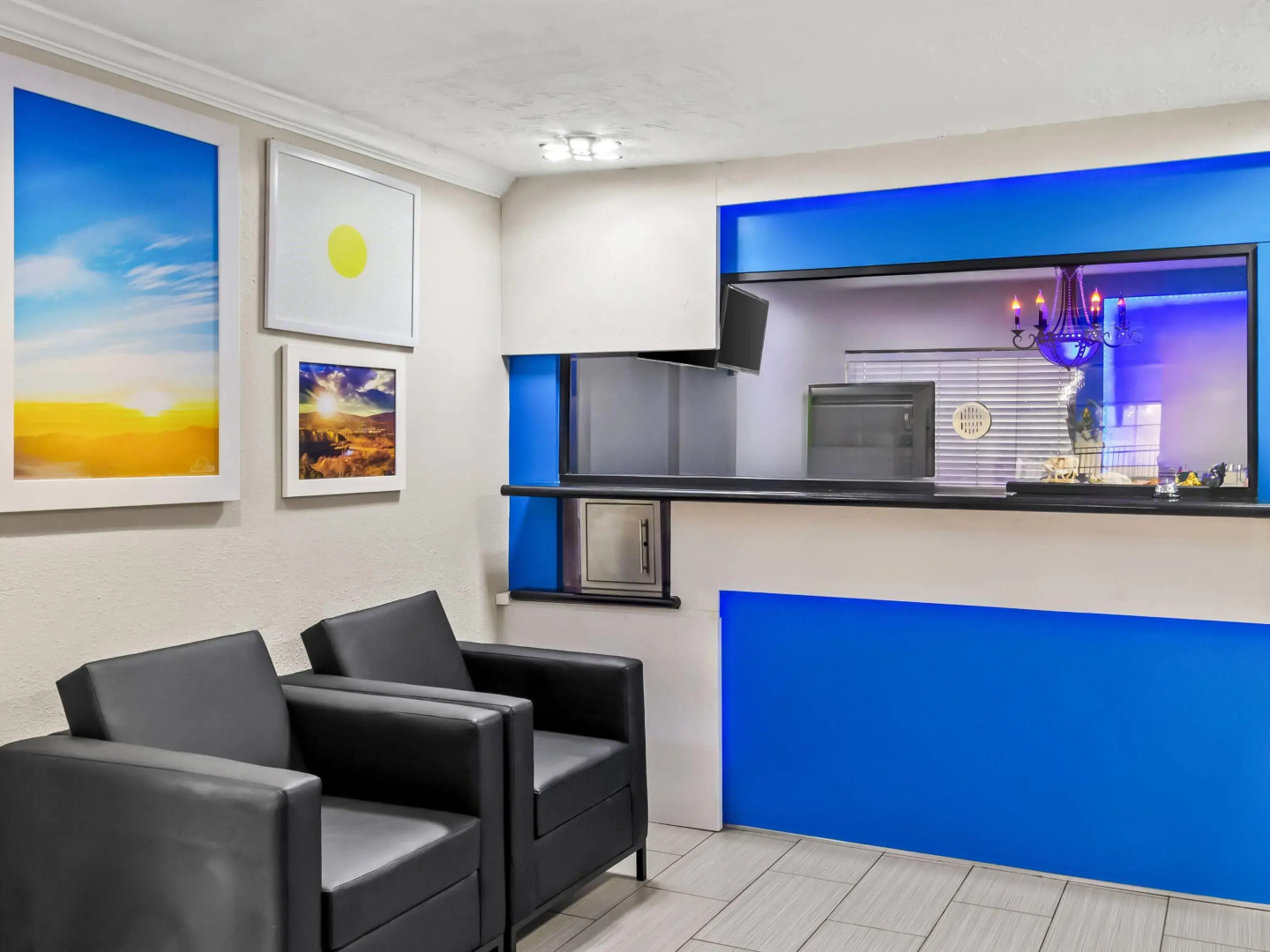 Photo - Days Inn by Wyndham Houston East
