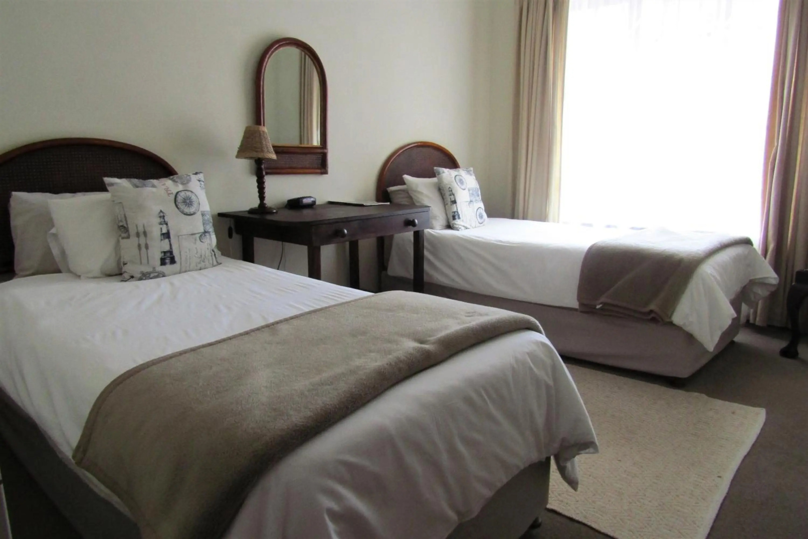 Photo - Blouberg Dolphin Inn