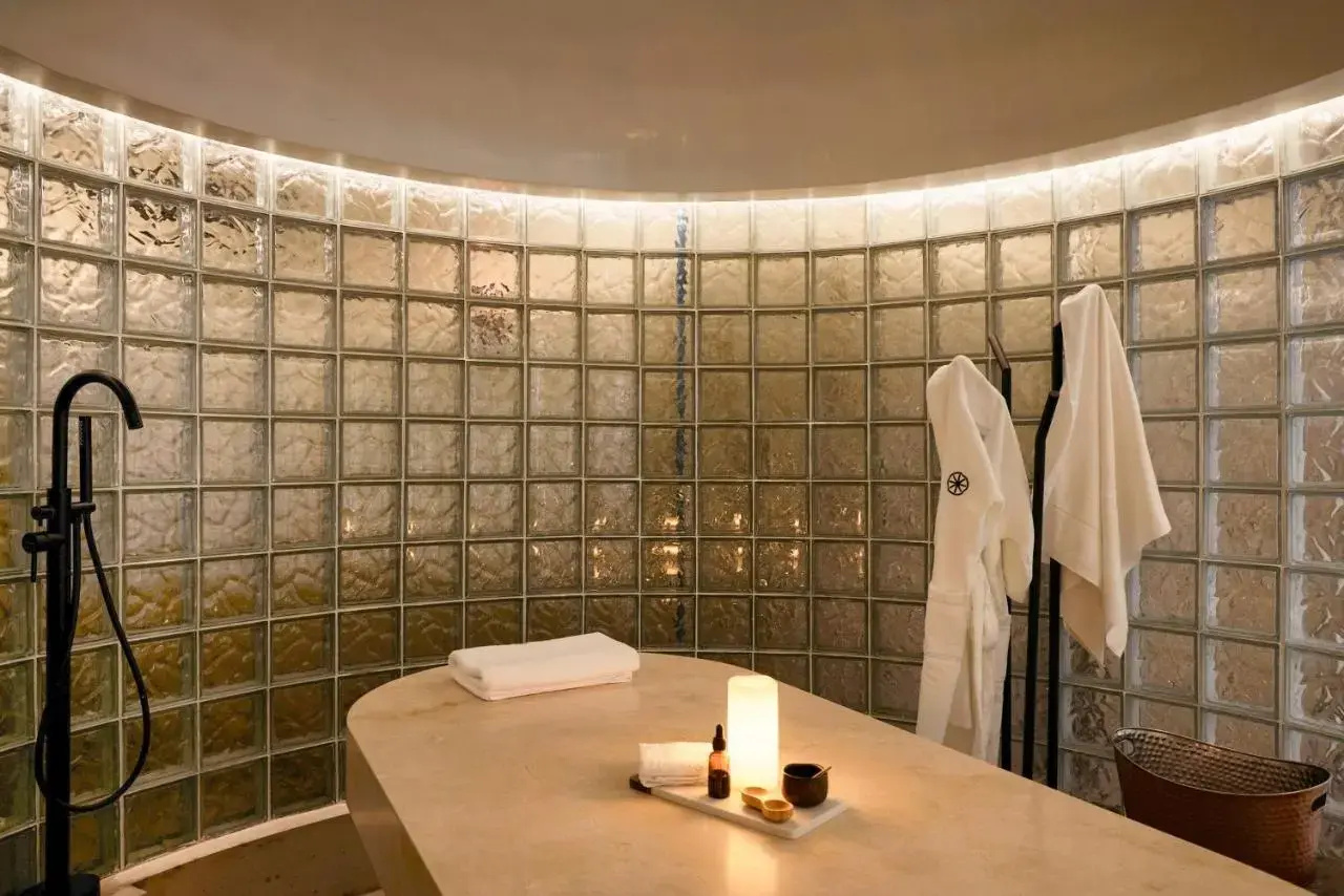 Photo - Wellcomm Spa & Hotel
