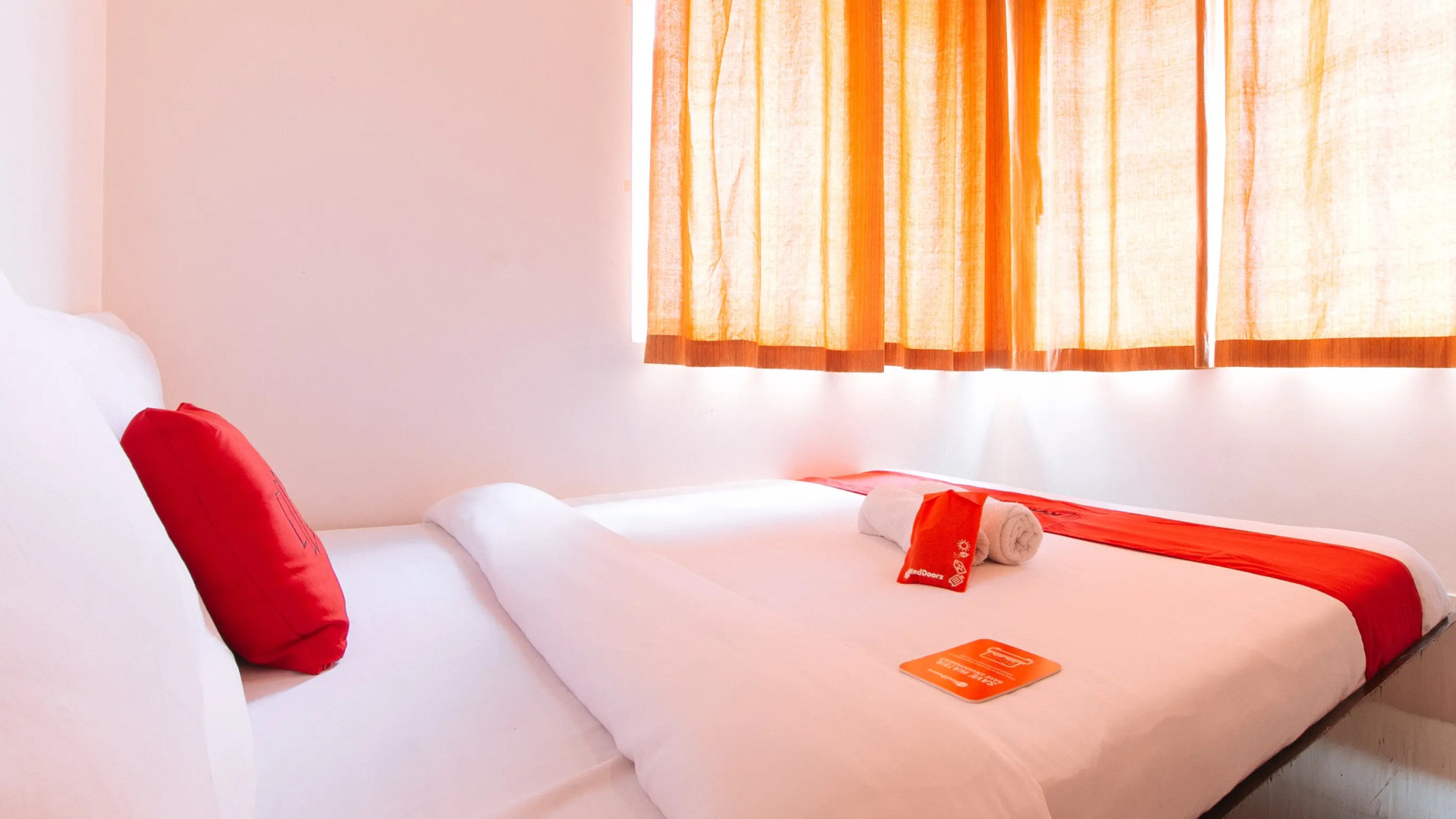 Foto - RedDoorz @ Jardin LRT Tayuman Manila