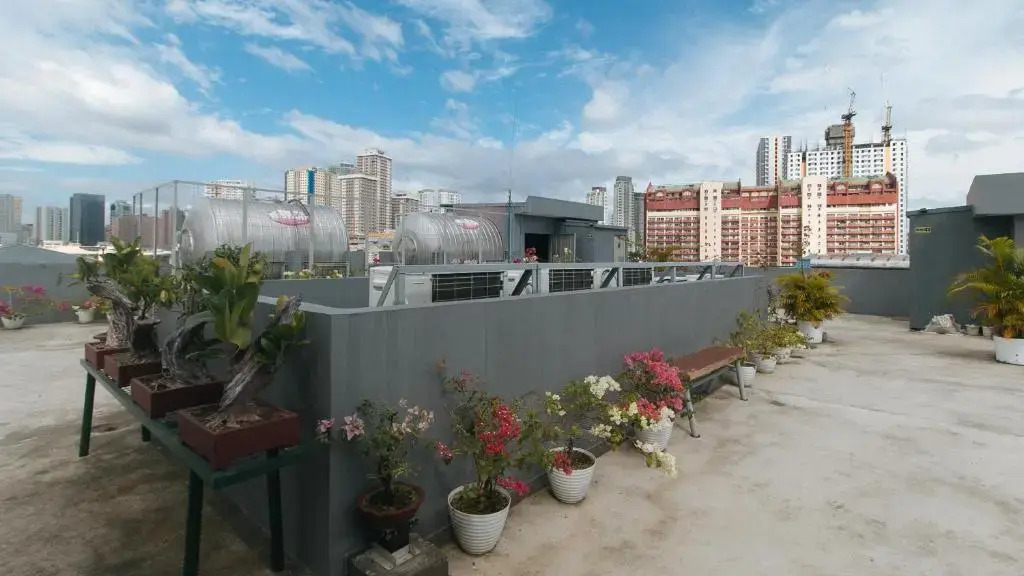 Photo - RedDoorz Plus at Evangelista Street Makati