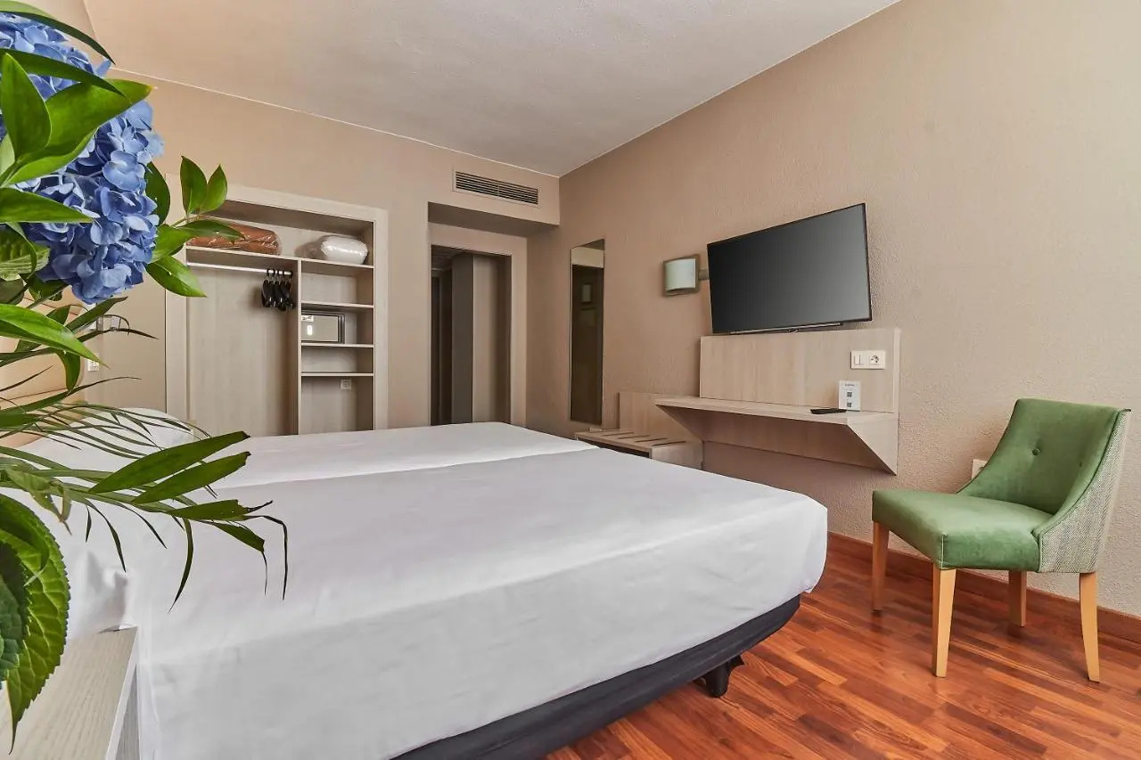 Foto - B&B Hotel Zaragoza Royal