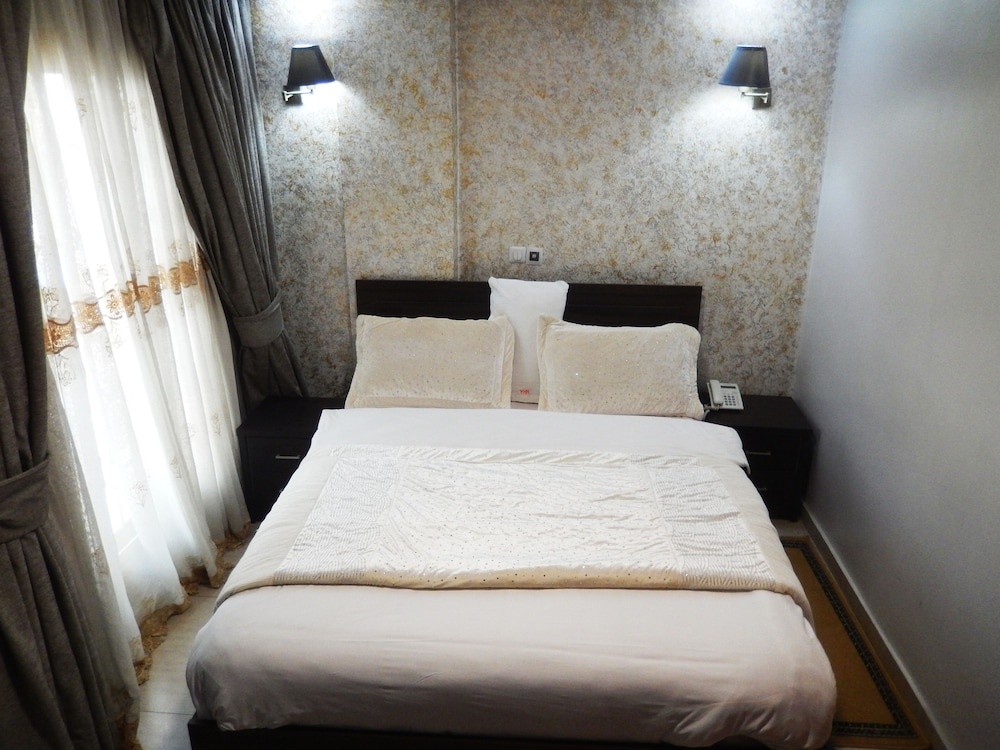 Noubou International Hotel