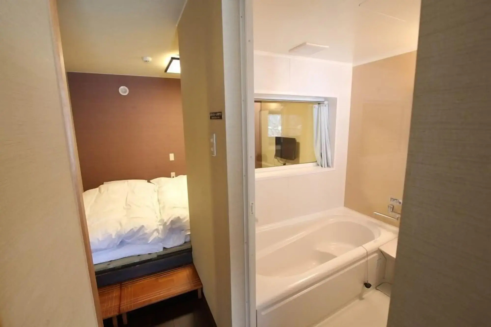 Photo - Winkel Village