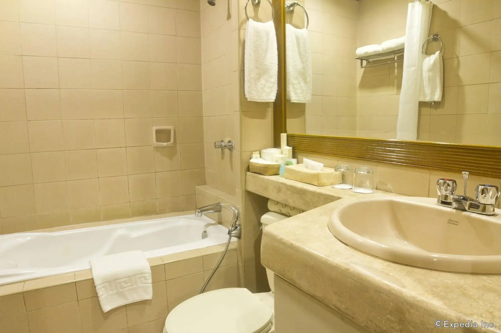 Foto - Herald Suites