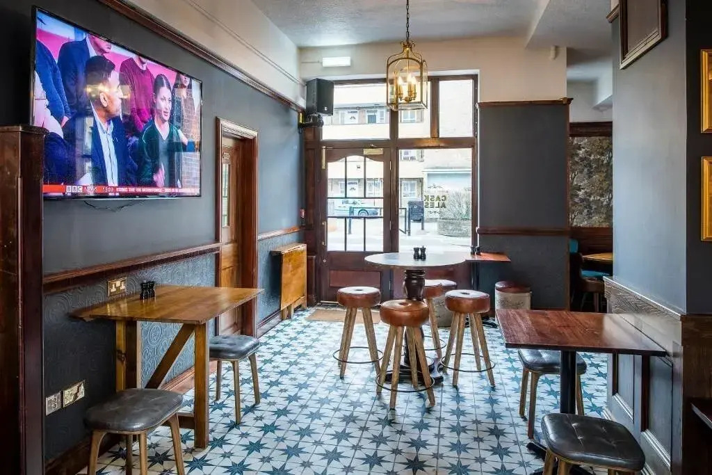 Foto - Three Falcons