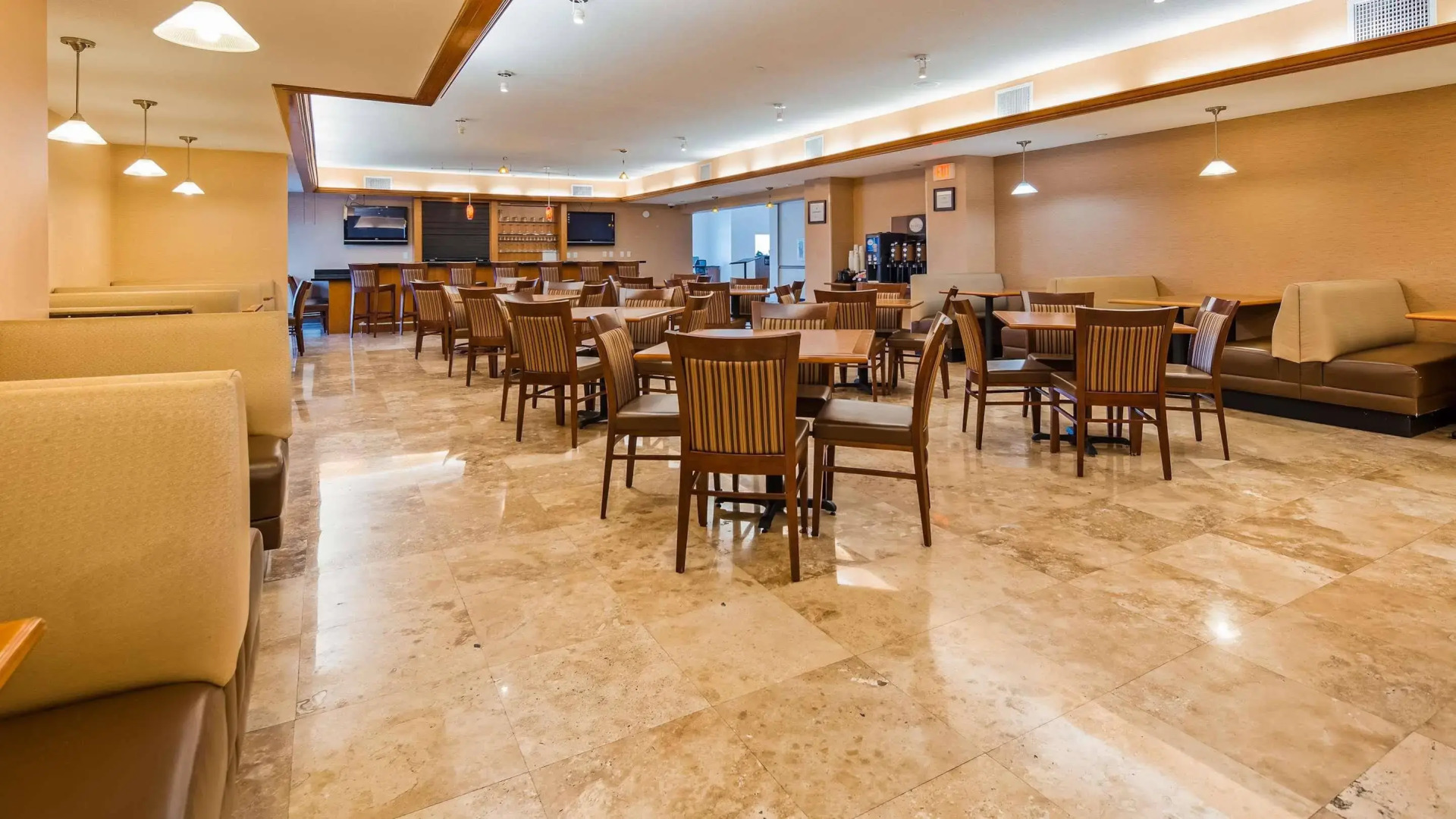 Foto - Best Western Plus Henderson Hotel