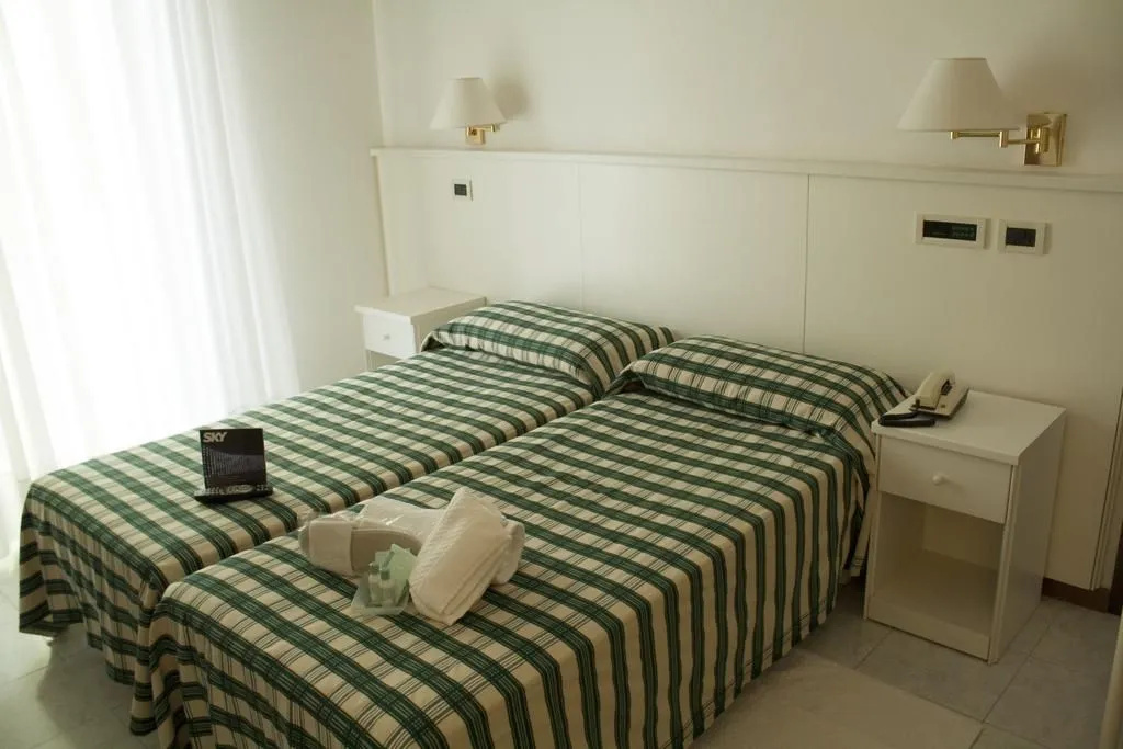 Photo - Hotel Niagara