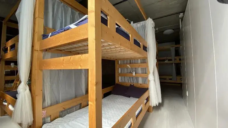 Foto - Hotel Adonis Tokyo - Dormitory Share Room For Male Only At City Center