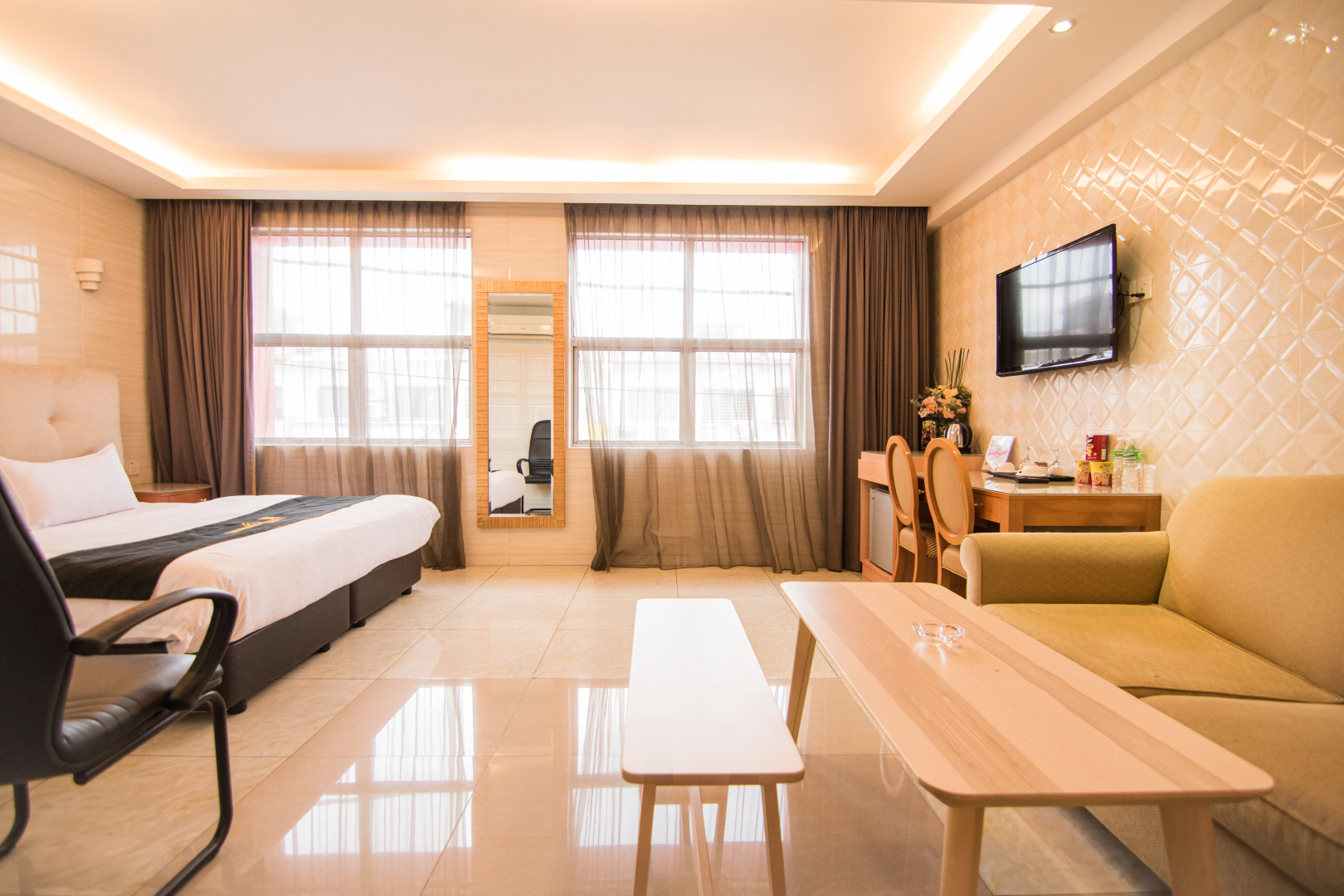 Foto - Suwara Hotel
