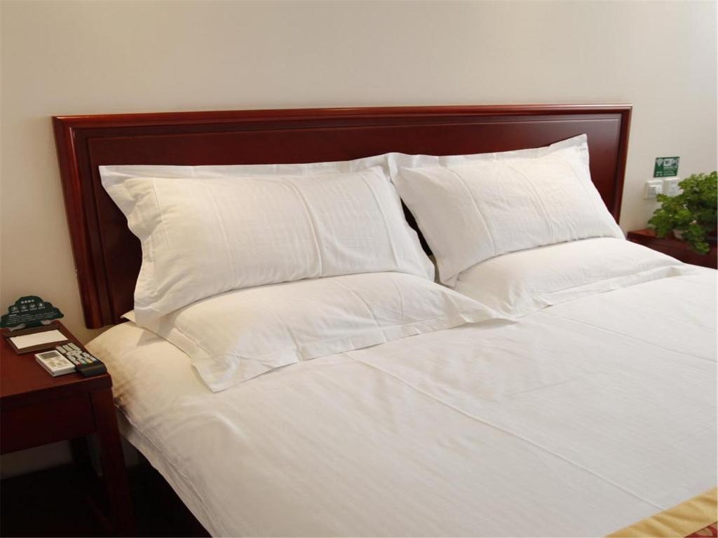 GreenTree Inn Beijing Fangshan Liangxiang Suzhuang
