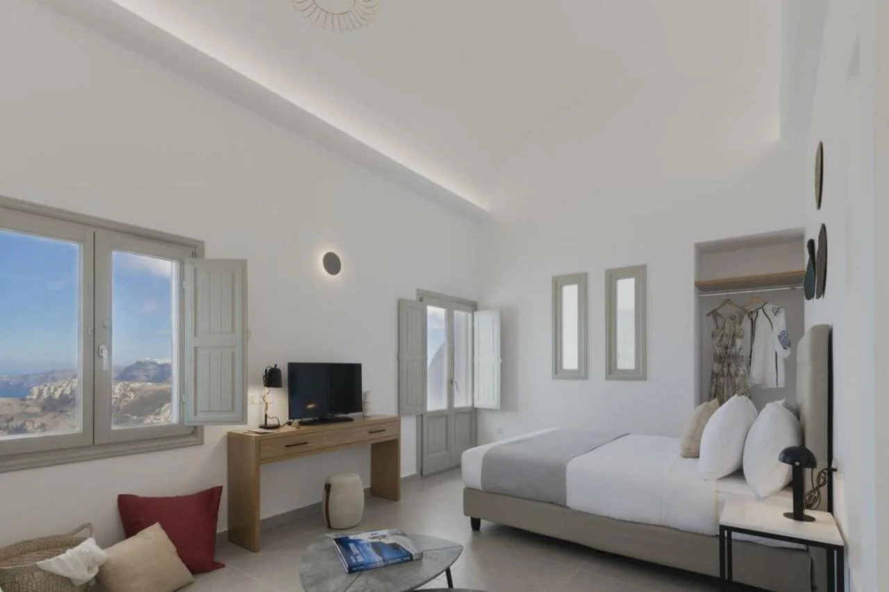 Photo - Symphony Suites Santorini