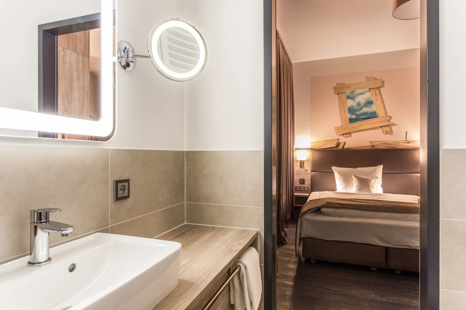 Photo - Stay! Hotel Boardinghouse