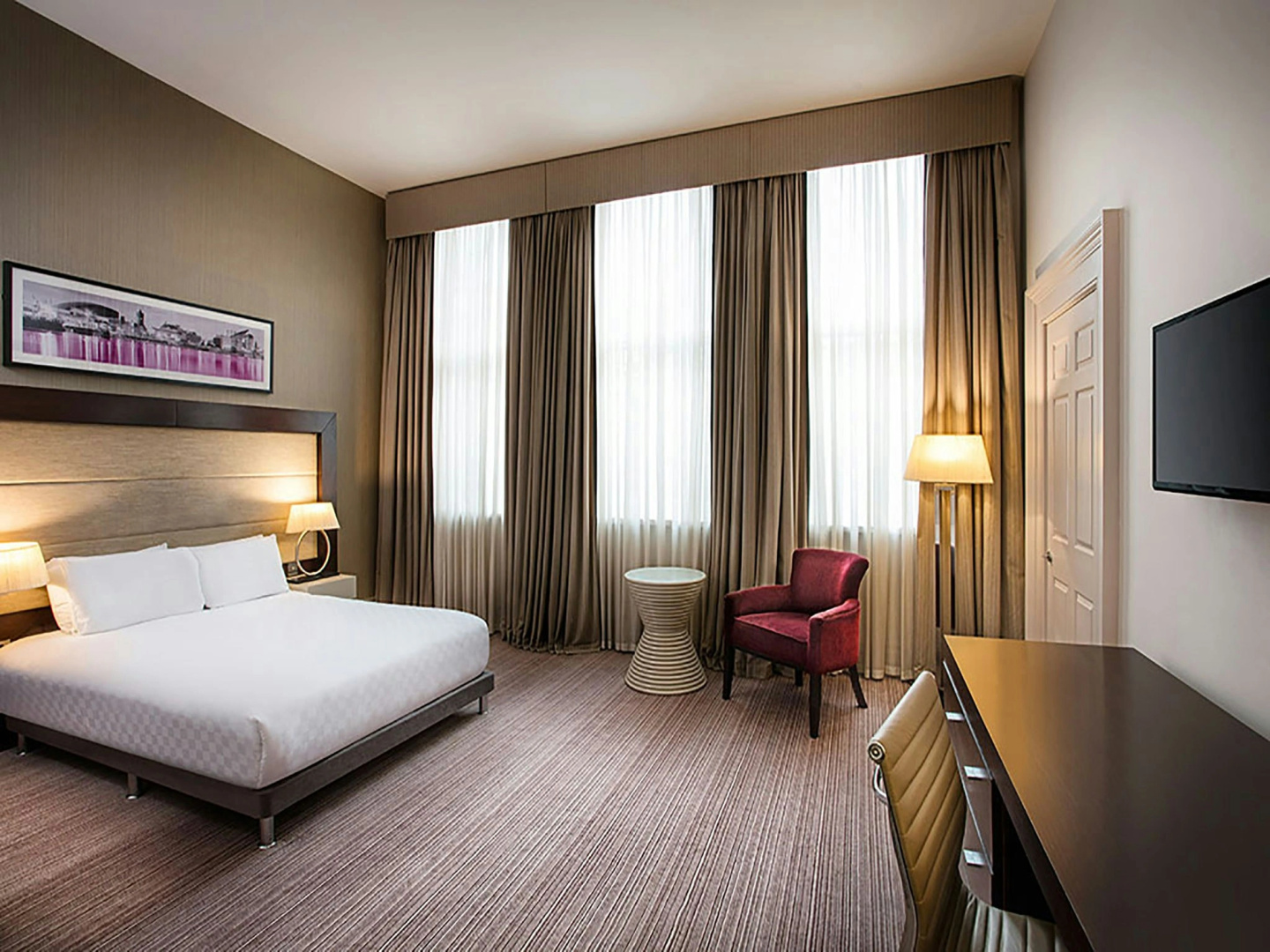 Photo - Leonardo Hotel Cardiff