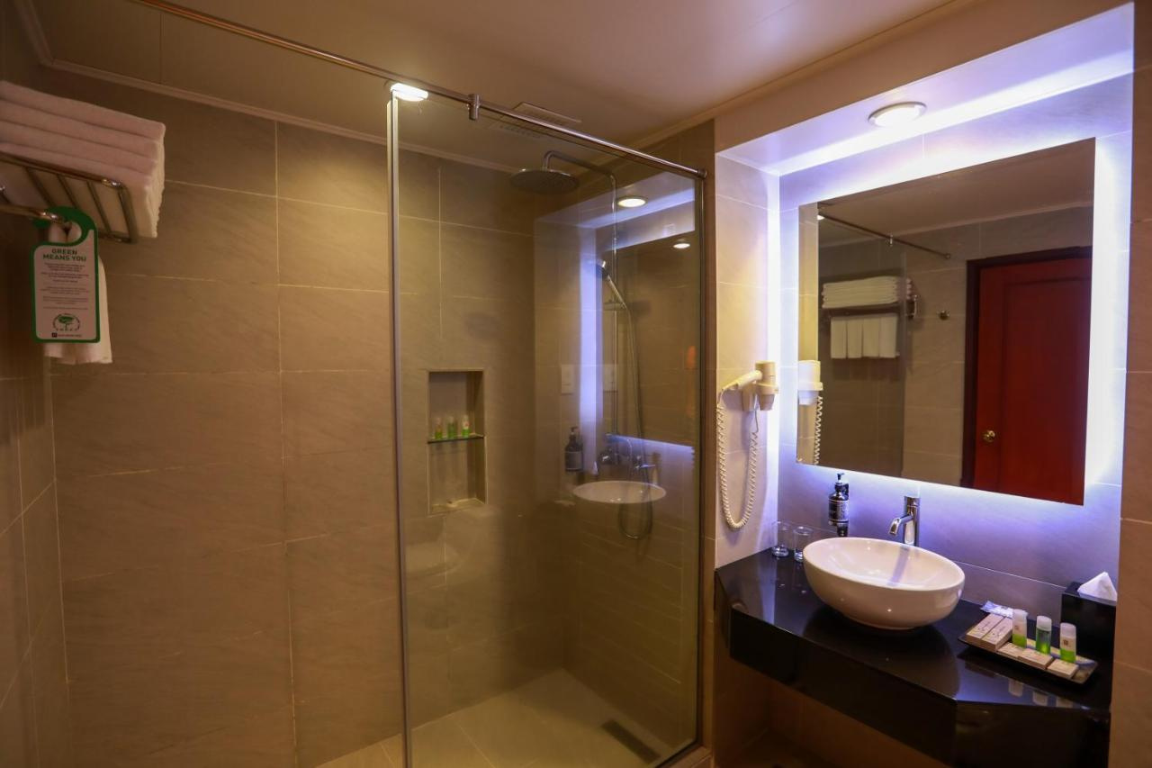 Photo - Bangi Resort Hotel