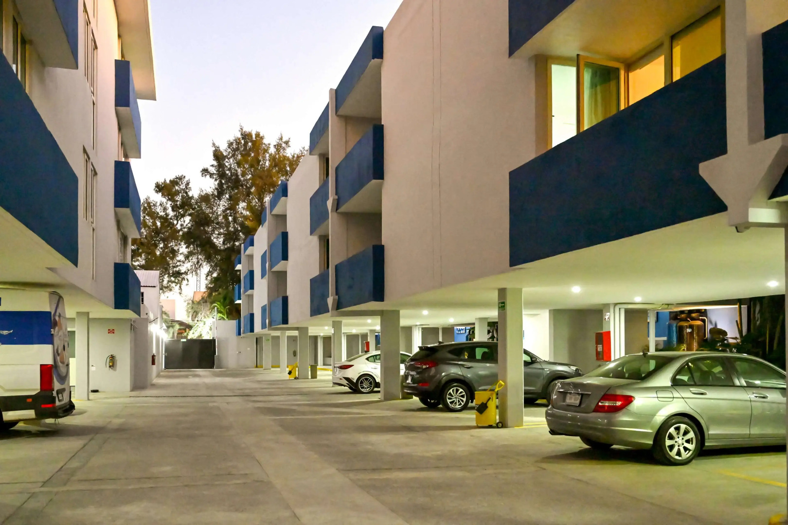 Photo - Vista Express Guadalajara Expo SureStay Collection by BW