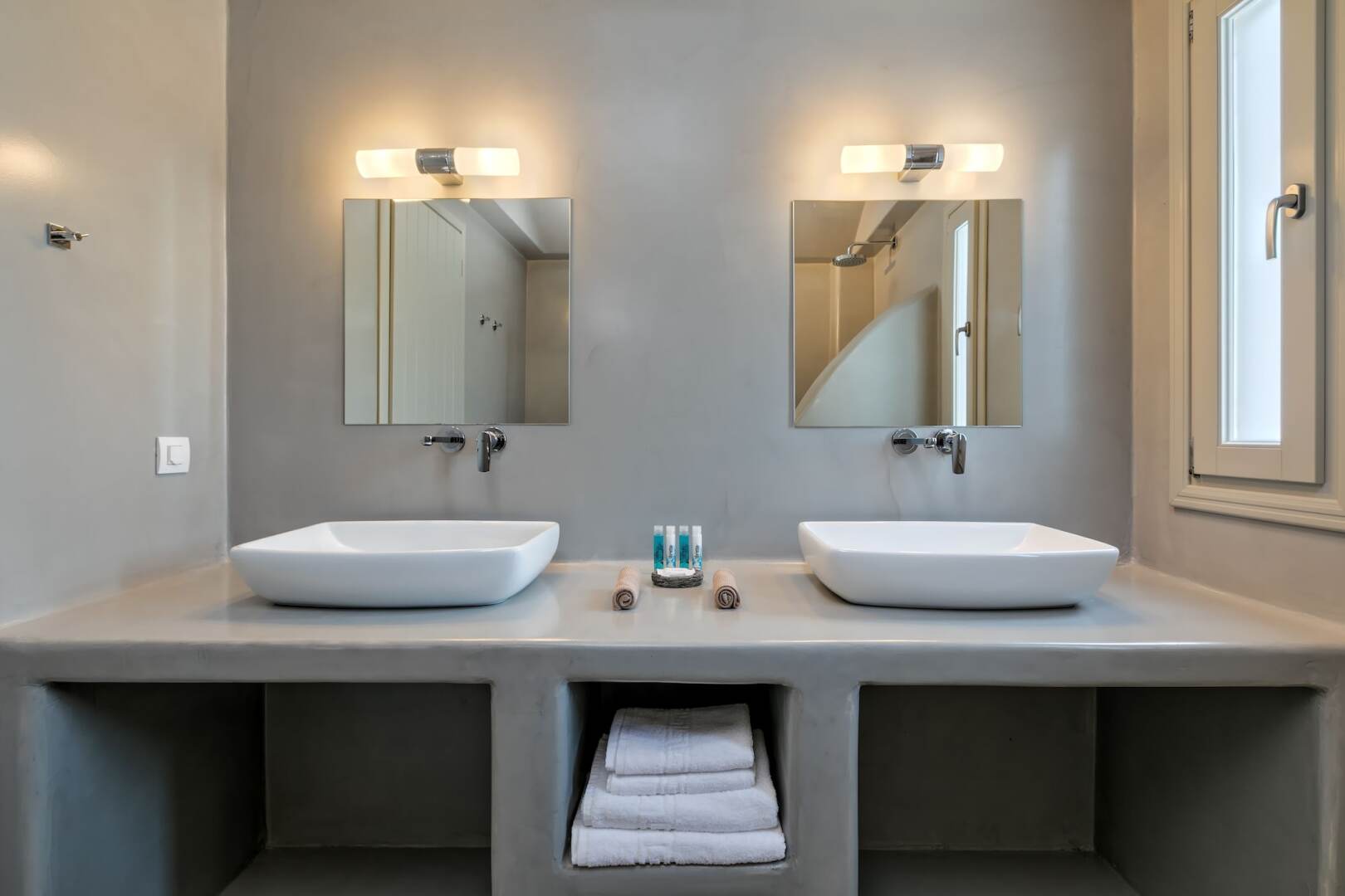 Photo - Santorini Blue Senses Villas