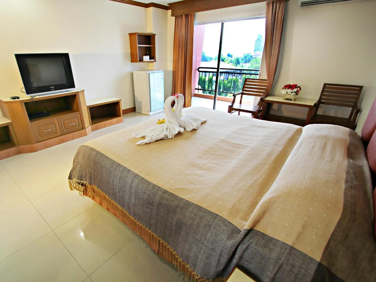 Foto - Lek Villa