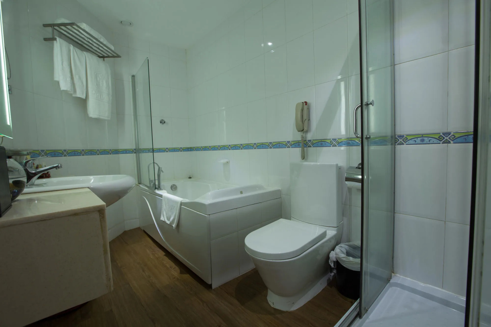Foto - Best Western Premier Accra Airport Hotel