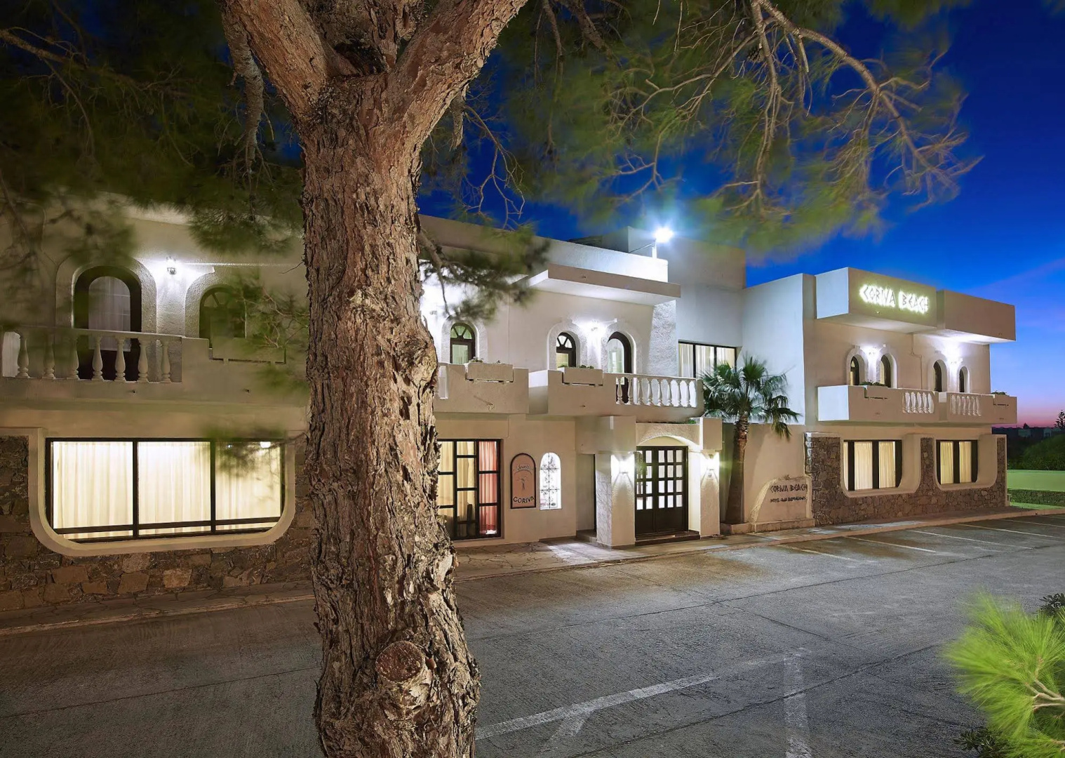 Coriva Beach Hotel & Bungalows