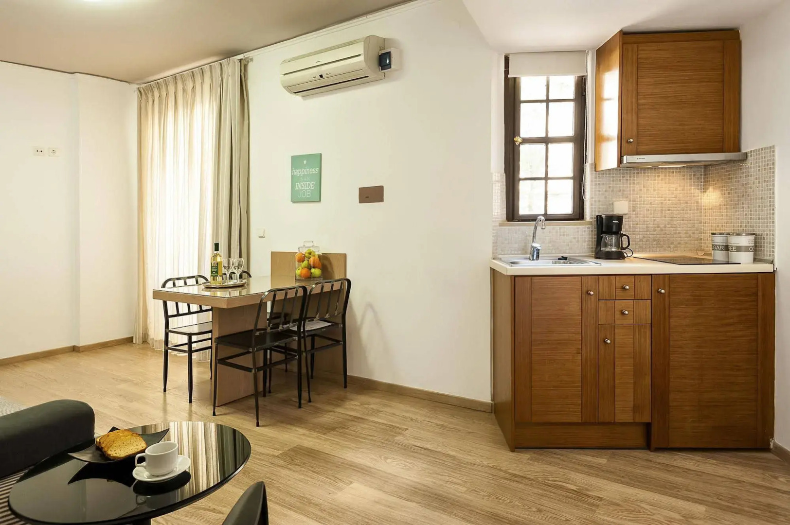 Photo - Elina Hotel Apartments