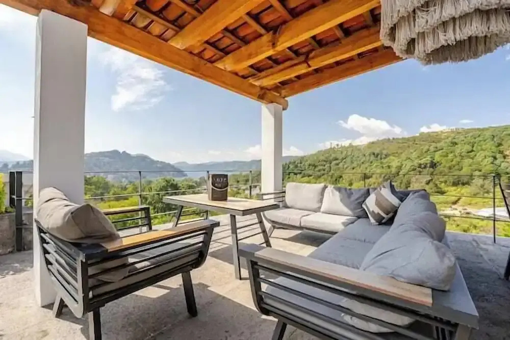 Foto - LUXO Casa en Valle de Bravo con jacuzzi y espectacular vista al lago