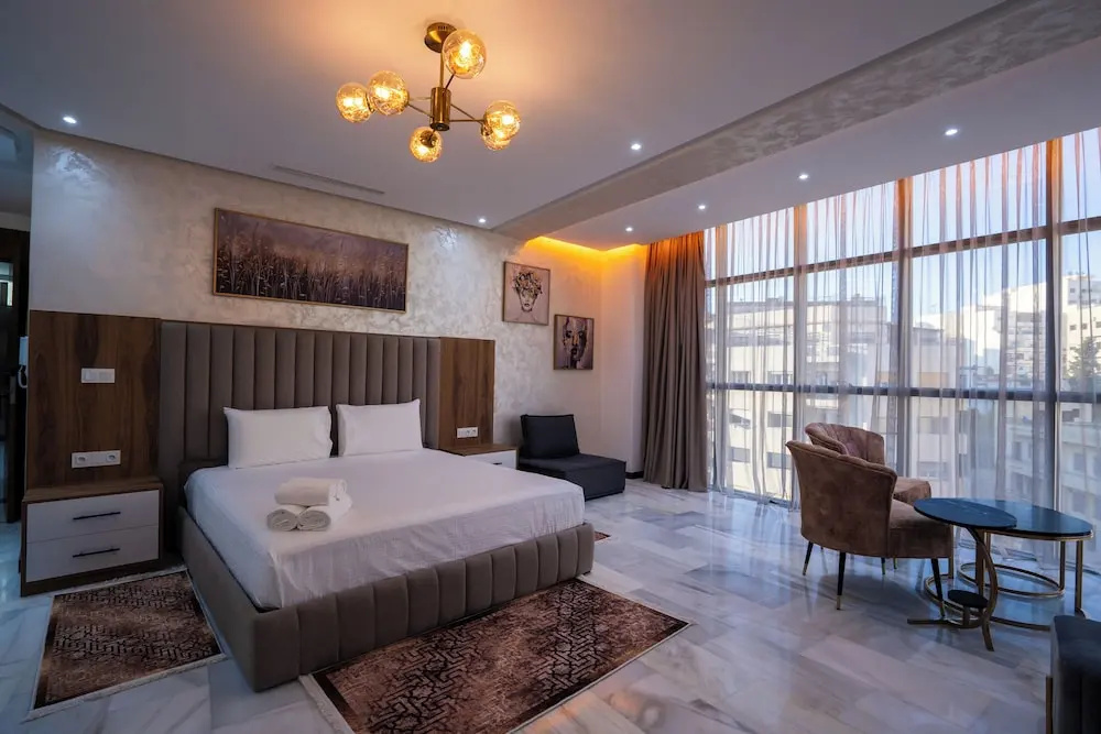Immoka Suites