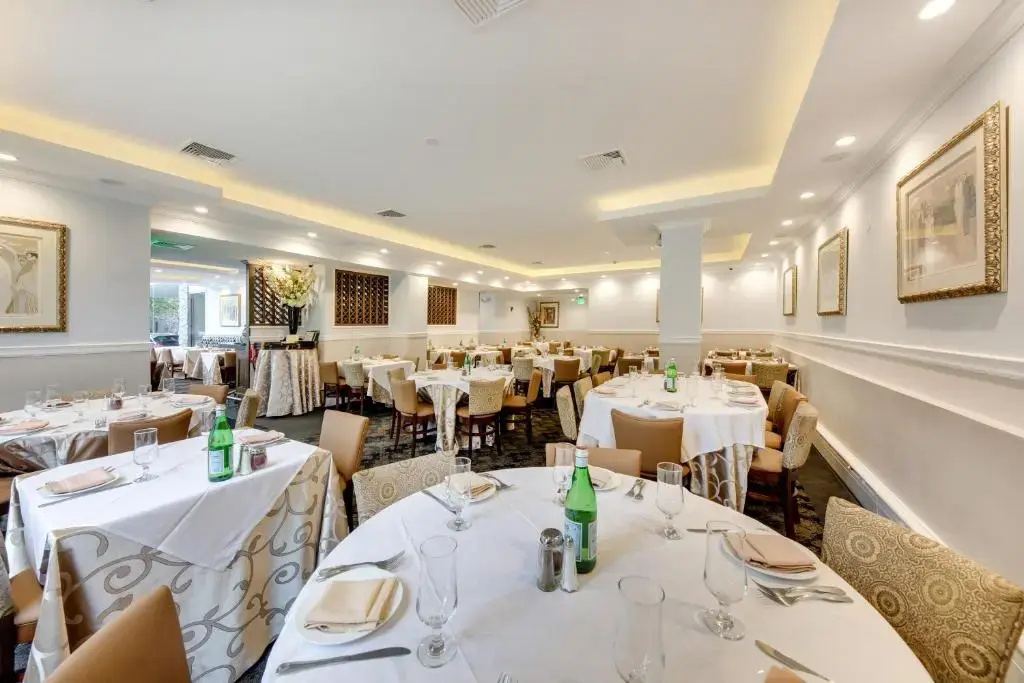 Photo - The Andrew Hotel