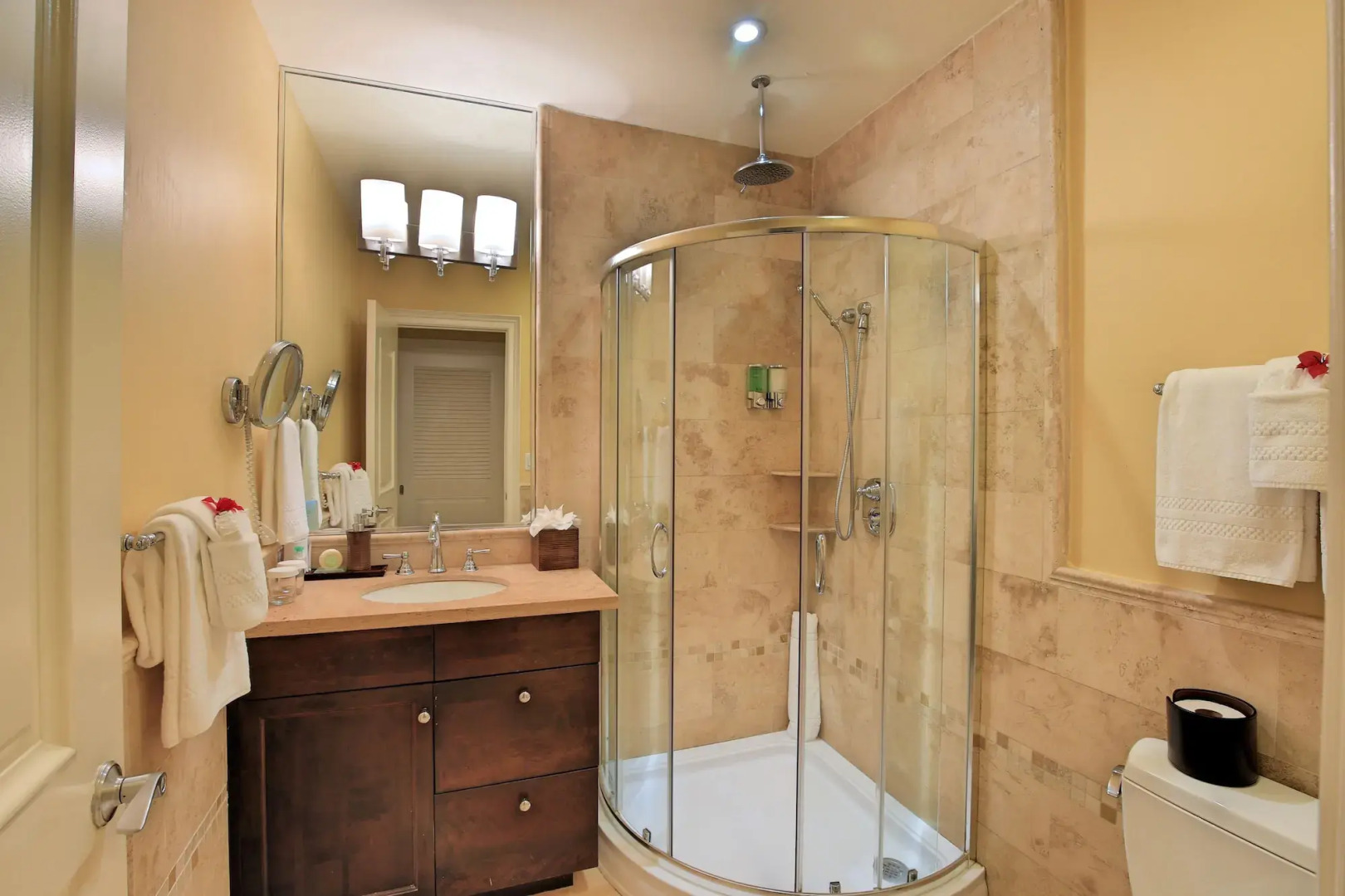 Photo - Windsong on the Reef