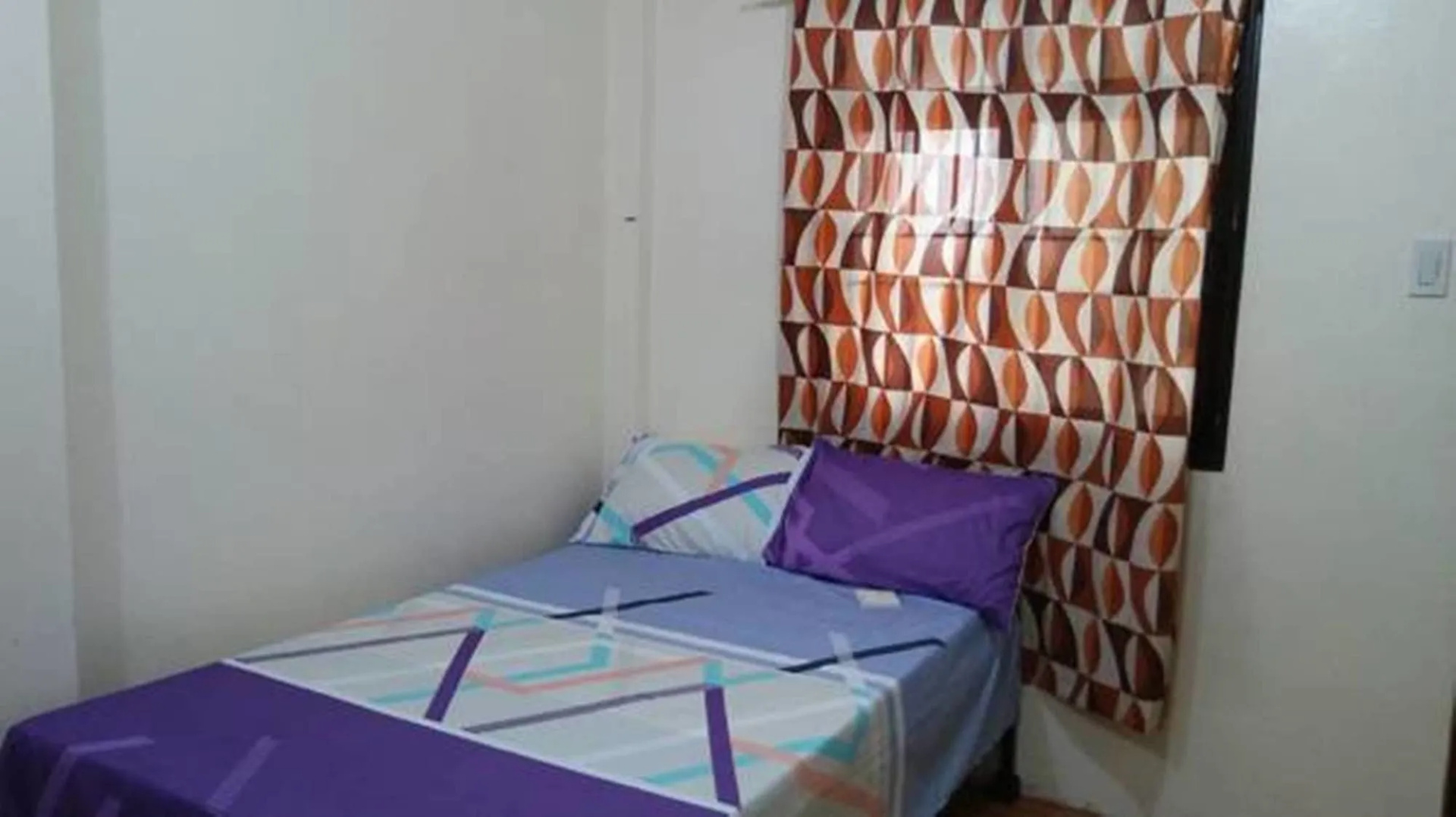 Photo - Budget Studio Unit in Makati