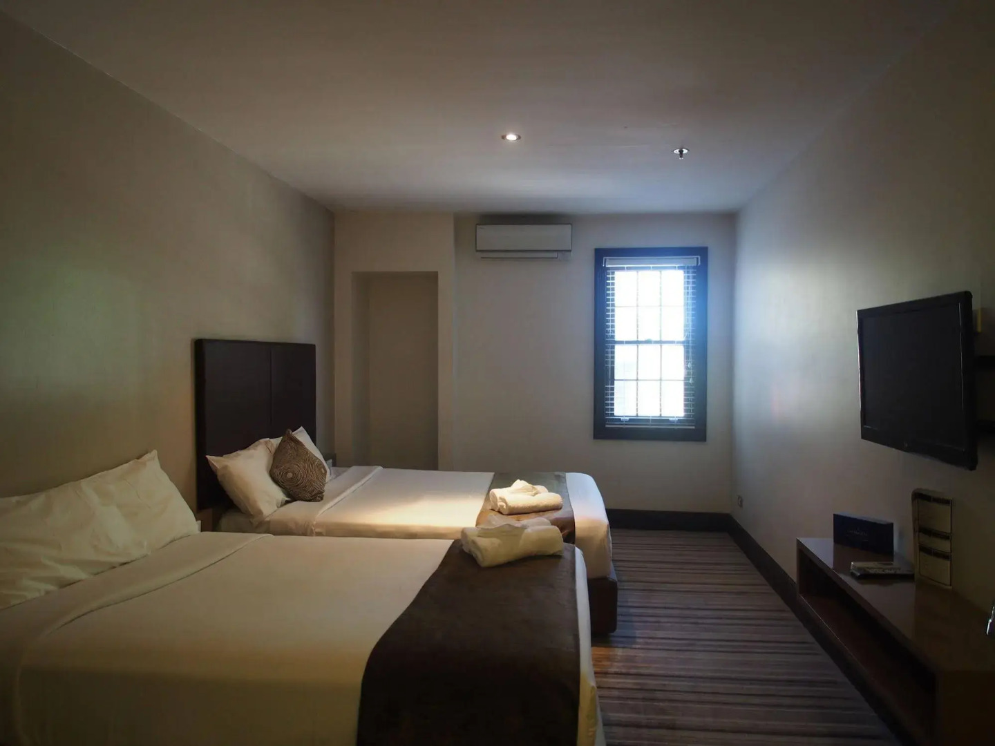 Photo - Southern Cross Hotel