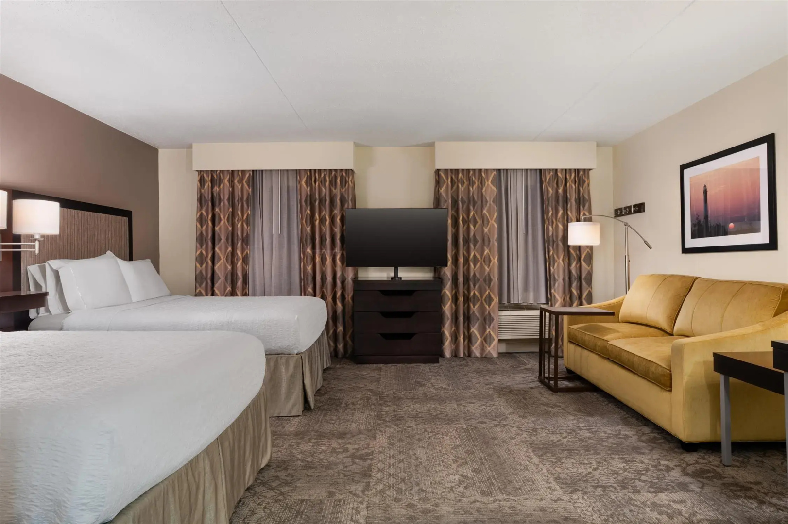 Photo - Hampton Inn & Suites Rockville Centre