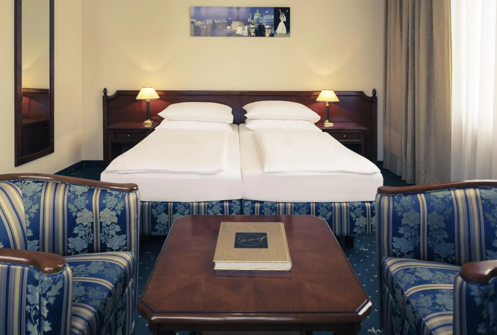 Photo - Hotel Secession an der Oper