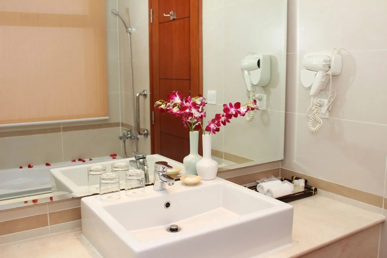 Foto - GK Central Hotel